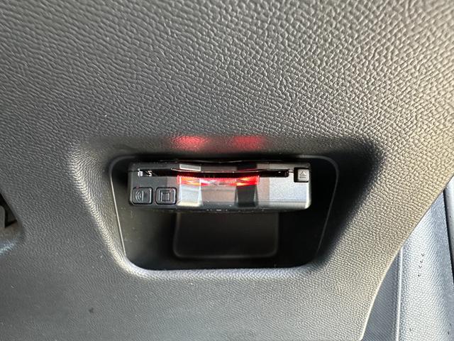 自動車保険も当社にお任せいただければ担当営業が現場まで代車を持って救助へ向かいます。