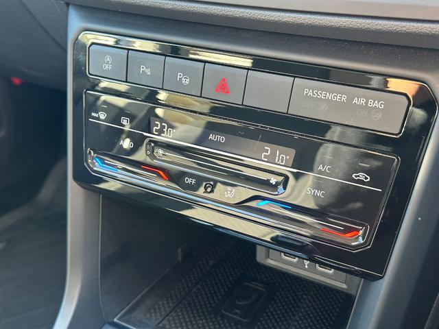 T-クロス TSI アクティブ ワンオーナー車 純正ナビ・バックカメラ ディスカバープロパッケージ セーフティーパッケージ アクティブクルーズコントロール ブラインドスポットモニター ETC(16枚目)