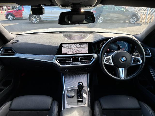 ３シリーズ ３２０ｉ　Ｍスポーツ　ワンオーナー車　純正ナビ・バックカメラ　３６０度カメラ　パワーシート　シートヒーター　アダプティブクルーズコントロール　インテリジェントセーフティー　コンフォートアクセス　ＥＴＣ（7枚目）