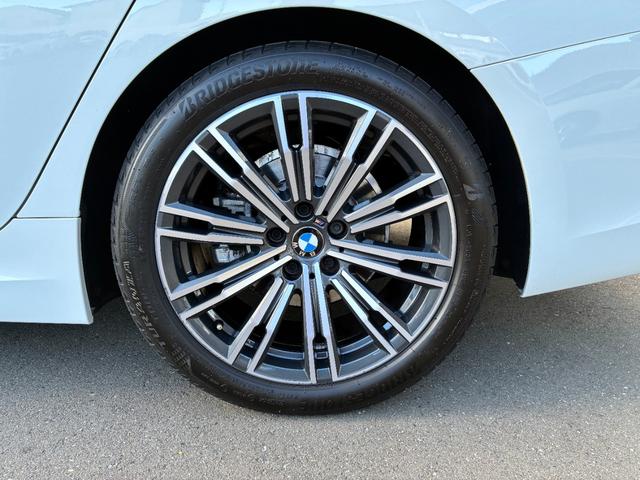 ３シリーズ ３２０ｉ　Ｍスポーツ　ワンオーナー車　純正ナビ・バックカメラ　３６０度カメラ　パワーシート　シートヒーター　アダプティブクルーズコントロール　インテリジェントセーフティー　コンフォートアクセス　ＥＴＣ（31枚目）