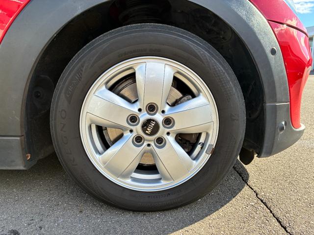 ＭＩＮＩ クーパーＤ　ワンオーナー車　純正ナビ・バックカメラ　スマートキー　シートヒーター　ＦＲ障害物センサー　ＥＴＣ　オートライト（30枚目）