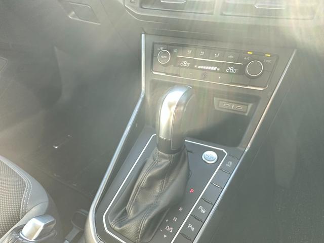 ポロ ＴＳＩ　Ｒライン　ワンオーナー車　純正ナビ・バックカメラ　セーフティーパッケージ　ディスカバーメディアパッケージ　テクノロジーパッケージ　アダプティブクルーズコントロール　ＥＴＣ（12枚目）