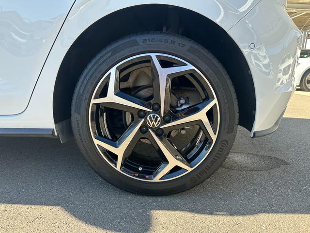 ポロ ＴＳＩ　Ｒライン　ワンオーナー車　純正ナビ・バックカメラ　セーフティーパッケージ　ディスカバーメディアパッケージ　テクノロジーパッケージ　アダプティブクルーズコントロール　ＥＴＣ（29枚目）