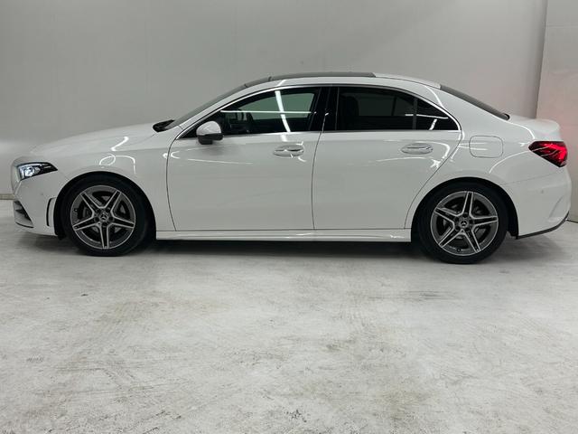 Ａクラスセダン Ａ２００ｄ　セダン　ＡＭＧライン　純正ナビ・バックカメラ　アダプティブクルーズコントロール　ＬＥＤヘッドライト　パワーシート　シートヒーター　フルセグＴＶ　ＥＴＣ　キーレスゴー（5枚目）