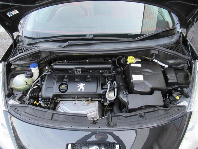 CC ・走行63,000km・電動オープン・黒×赤コンビ本革シート・社外HDDナビ・フルセグ・DVD・Mサバ・純正16AW・Fフォグ・障害物センサー・ETC・革巻ステア・マニュアルモード・タイミングチェーン(16枚目)