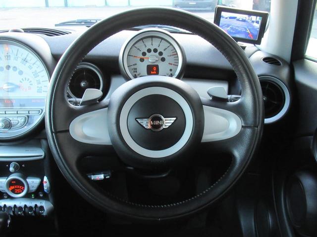 ワン ・走行6.8万km・車検令和6年1月・バックカメラ・純正15AW・ETC・キーレス・本革巻きステアリング・プッシュスタート・AUTOエアコン・パドルシフト・タイミングチェーン(29枚目)