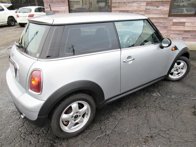 ワン ・走行6.8万km・車検令和6年1月・バックカメラ・純正15AW・ETC・キーレス・本革巻きステアリング・プッシュスタート・AUTOエアコン・パドルシフト・タイミングチェーン(52枚目)