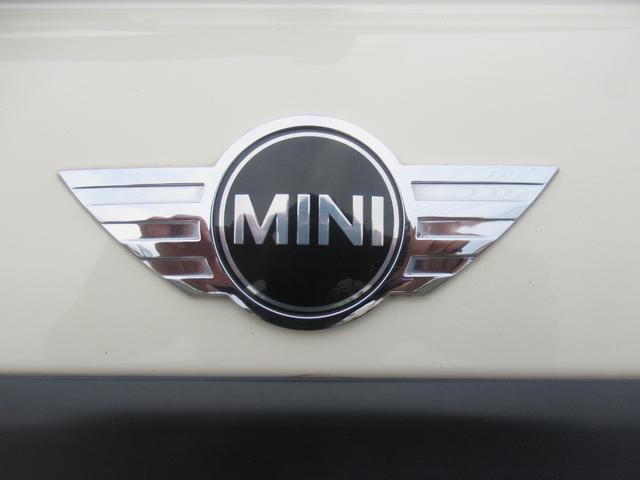 ＭＩＮＩ ワン　／保証書＆取説完備／修復歴無／記録簿／６速ＭＴ／検・Ｒ８・２／走・５．５万ｋｍ／ツインサンルーフ／純正１５ＡＷ／ＥＴＣ／純正オーディオ／外部機器接続可・ＡＵＸ／革ステ／キーレス／オートＡＣ／Ｔチェーン（36枚目）