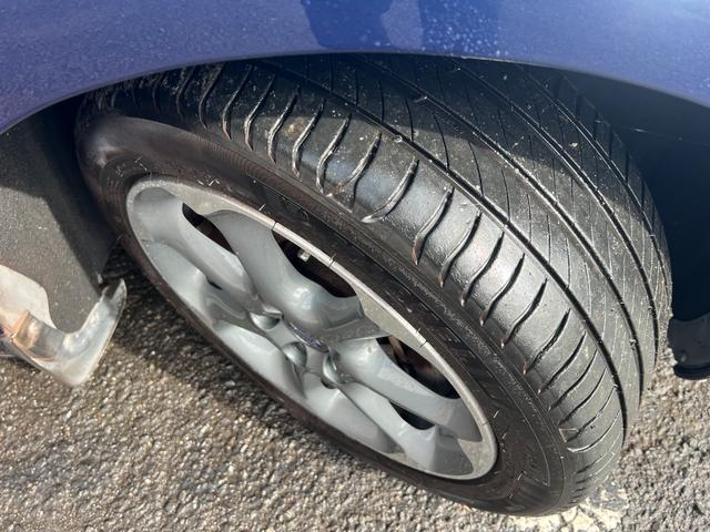 Ｖ６０ オーシャンレース・エディション　／特別限定車／サンル－フ／本革電動シ－ト＋ヒ－タ－／セ－フティ－ＰＫＧ／検：２年付／純ナビ／フルセグ／ＤＶＤ／Ｂｌｕｅｔｏｏｔｈ／純１７ＡＷ／ＥＴＣ／ＨＩＤ／デジタルミラ－／本革ステア／ＭＴモ－ド／（15枚目）