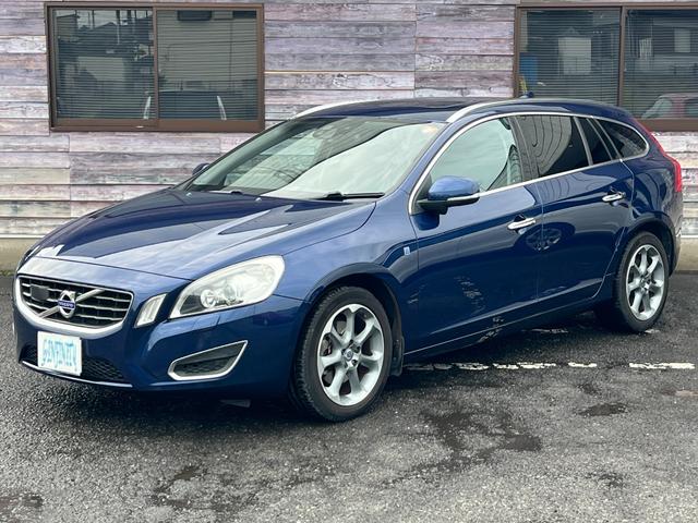 Ｖ６０ オーシャンレース・エディション　／特別限定車／サンル－フ／本革電動シ－ト＋ヒ－タ－／セ－フティ－ＰＫＧ／検：２年付／純ナビ／フルセグ／ＤＶＤ／Ｂｌｕｅｔｏｏｔｈ／純１７ＡＷ／ＥＴＣ／ＨＩＤ／デジタルミラ－／本革ステア／ＭＴモ－ド／（17枚目）