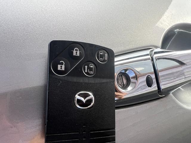 MPV 23S /後期型/エアロ+リアスポ/外ナビ/フルセグ/DVD/Bluetooth/両側電動スライド/ETC/HID/フォグ/純17AW/革ステ/スマキ-/MTモ-ド/AUTOエアコン/PVガラス/Tチェ-ン(36枚目)