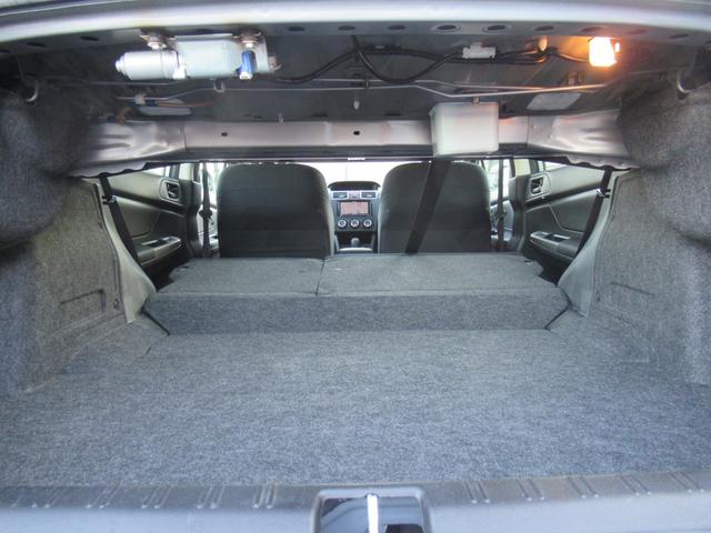 SUBARU IMPREZA G4 1.6I