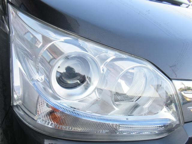 ムーヴ カスタム Xリミテッド /車検:2年付き/エアロ+リアスポ/社外ナビ/DVD/Bluetooth/純正14AW/HID/フォグ/革巻きステア/スマ-トキ-/ベンチシ-ト/AUTOエアコン/ドアバイザ-/PVガラス/Tチェ-ン(6枚目)