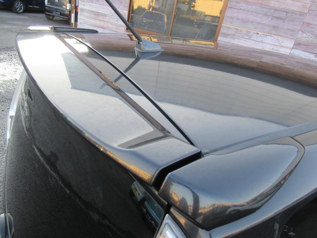 ムーヴ カスタム Xリミテッド /車検:2年付き/エアロ+リアスポ/社外ナビ/DVD/Bluetooth/純正14AW/HID/フォグ/革巻きステア/スマ-トキ-/ベンチシ-ト/AUTOエアコン/ドアバイザ-/PVガラス/Tチェ-ン(21枚目)