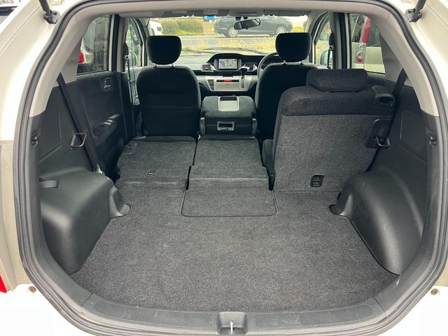 エディックス 20X /車検:2年付/走行:7.6万km/フロントベンチシート/社外ナビ/純正15インチAW/キーレス/AUTOエアコン/ドアバイザー/プライバシーガラス/Tチェーン/外装色:プレミアムホワイトパール(31枚目)