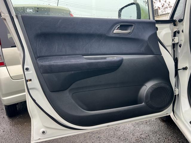 エディックス 20X /車検:2年付/走行:7.6万km/フロントベンチシート/社外ナビ/純正15インチAW/キーレス/AUTOエアコン/ドアバイザー/プライバシーガラス/Tチェーン/外装色:プレミアムホワイトパール(33枚目)