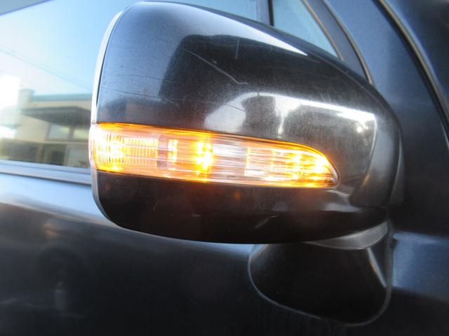 ムーヴコンテ カスタム RS /車検:2年付/後期型/ターボ/エアロ+リアスポイラ-/純正ナビ/ワンセグ/DVD/AUX接続/純正14インチAW/HID/フォグ/ETC/革ステ/スマキ-/AUTOエアコン/バイザ-/Tチェ-ン(20枚目)