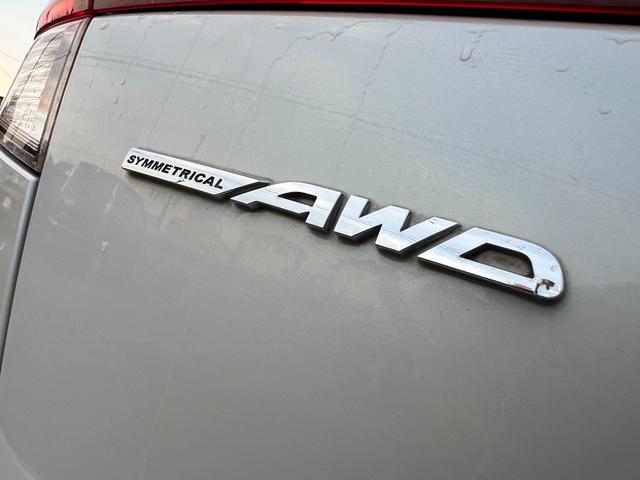 レガシィツーリングワゴン ２．５ＧＴ　ＳＩクルーズ　／タ－ボ／追従クルコン／本革電動＋ヒ－タ－／車検：２年付き／純ナビ／Ｂカメラ／フルセグ／ＤＶＤ／Ｂｌｕｅｔｏｏｔｈ／純１８ＡＷ／ＥＴＣ／ＨＩＤ／フォグ／革ステ／スマキ－／ＭＴモ－ド／バイザ－／Ｗミラ－（31枚目）