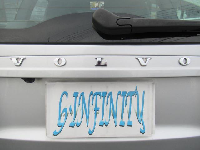 V50 2.0eアクティブプラス /後期型/車検:2年付/走行:4.3万km/本革電動+ヒ-タ-/純ナビ/フリップダウン/Bカメラ/フルセグ/ETC/HID/純17AW/革ステア/クルコン/MTモ-ド/キ-レス/Tチェ-ン(41枚目)