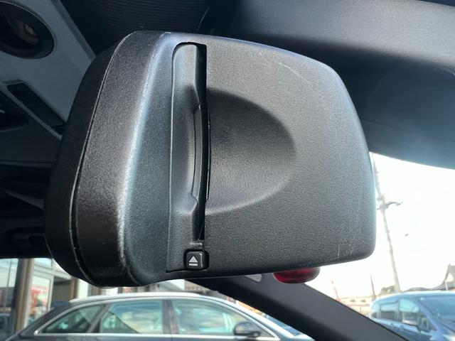 3シリーズ 320i Mスポーツパッケージ /後期型/サンル-フ/車検:2年付/走行:6.8万km/リップ&トランクスポイラ-/純ナビ/Bカメラ/フルセグ/DVD/専用18AW/ETC/HID/フォグ/革ステア/スマキ-/PVガラス/Tチェ-ン(24枚目)