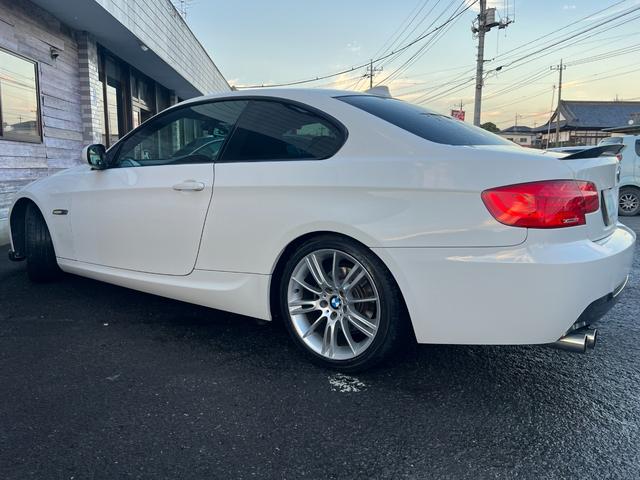 3シリーズ 320i Mスポーツパッケージ /後期型/サンル-フ/車検:2年付/走行:6.8万km/リップ&トランクスポイラ-/純ナビ/Bカメラ/フルセグ/DVD/専用18AW/ETC/HID/フォグ/革ステア/スマキ-/PVガラス/Tチェ-ン(38枚目)
