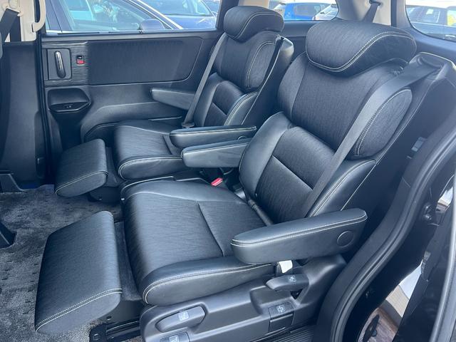 オデッセイ アブソルート・EX /エアロ+リアスポ/車検:2年付/衝突回避/純ナビ/Bカメラ/フリップダウン/フルセグ/DVD/Bluetooth/純18AW/両側電動スライド/LEDライト/ETC/本革ステア/クルコン/Tチェ-ン(11枚目)