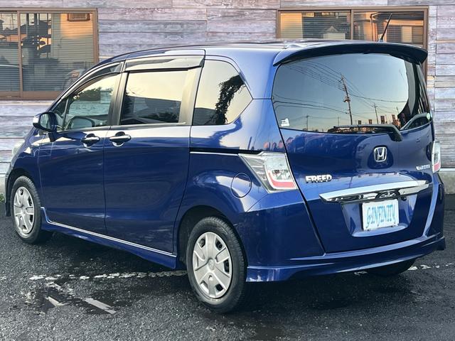 フリードハイブリッド ジャストセレクション　／検：２年付／走：４．３万ｋｍ／外ナビ／フリップダウン／Ｂカメラ／フルセグ／ＤＶＤ／Ｂｌｕｅｔｏｏｔｈ／左側電動スライド／ＨＩＤ／ＥＴＣ／スマキ－／クルコン／ＡＵＴＯエアコン／ドアバイザ－／Ｔチェ－ン（9枚目）