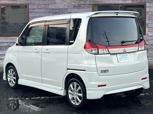 デリカＤ：２ Ｘ　／車検：２年付／社外ナビ／バックカメラ／フルセグ／ＤＶＤ視聴／左側電動スライドドア／純正１４ＡＷ／ＥＴＣ／スマ－トキ－／ＡＵＴＯエアコン／リアスポイラ－／ドアバイザ－／ＰＶガラス／Ｔチェ－ン（13枚目）