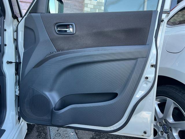 デリカＤ：２ Ｘ　／車検：２年付／社外ナビ／バックカメラ／フルセグ／ＤＶＤ視聴／左側電動スライドドア／純正１４ＡＷ／ＥＴＣ／スマ－トキ－／ＡＵＴＯエアコン／リアスポイラ－／ドアバイザ－／ＰＶガラス／Ｔチェ－ン（34枚目）