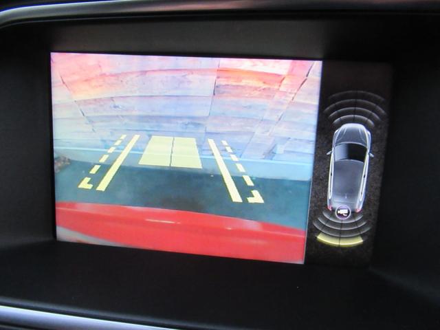 V40 T4 SE /検:2年付/走:4.9万km/セ-フティ-PKG/本革電動シ-ト+ヒ-タ-/純ナビ/Bカメラ/フルセグ/DVD/Bluetooth/純17AW/HID/ETC/革ステア/MTモ-ド/バイザ-/(17枚目)