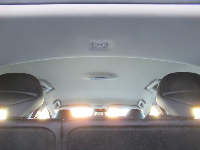 V40 T4 SE /検:2年付/走:4.9万km/セ-フティ-PKG/本革電動シ-ト+ヒ-タ-/純ナビ/Bカメラ/フルセグ/DVD/Bluetooth/純17AW/HID/ETC/革ステア/MTモ-ド/バイザ-/(37枚目)