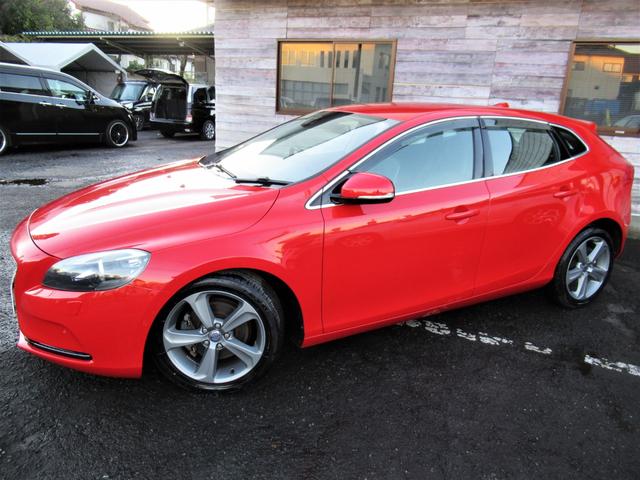 V40 T4 SE /検:2年付/走:4.9万km/セ-フティ-PKG/本革電動シ-ト+ヒ-タ-/純ナビ/Bカメラ/フルセグ/DVD/Bluetooth/純17AW/HID/ETC/革ステア/MTモ-ド/バイザ-/(52枚目)