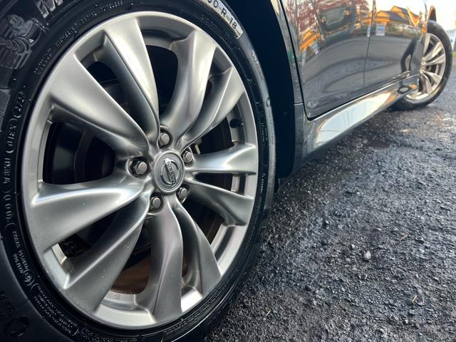 フーガハイブリッド ベースグレード　／車検：２年付／純エアロ／レ－ダ－クルコン／純ナビ／Ｂカメラ／フルセグ／ＤＶＤ／Ｂｌｕｅｔｏｏｔｈ／純１８ＡＷ／電動Ｈレザ－／ＨＩＤ／フォグ／ＥＴＣ／革ステ／スマキ－／バイザ－／ＰＶガラス／Ｔチェ－ン（13枚目）