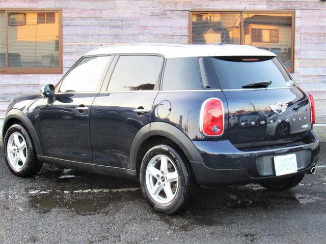 MINI クーパー クロスオーバー /検:2年付/走:7.7万km/外ナビ/ワンセグ/純オ-ディオ/AUX接続/純正16AW/本革ステア/MTモ-ド/AUTOエアコン/キ-レス/フォグ/ル-フレ-ル/Tチェ-ン/外装色:コスミックブル-(14枚目)
