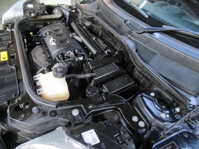 MINI クーパー クロスオーバー /検:2年付/走:7.7万km/外ナビ/ワンセグ/純オ-ディオ/AUX接続/純正16AW/本革ステア/MTモ-ド/AUTOエアコン/キ-レス/フォグ/ル-フレ-ル/Tチェ-ン/外装色:コスミックブル-(44枚目)