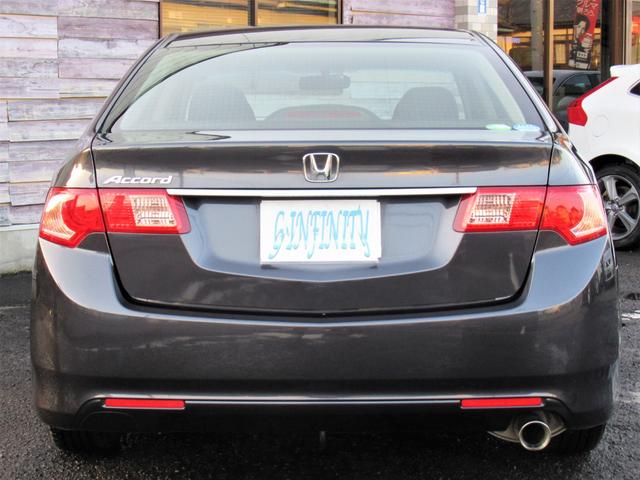 アコード 20TL /取説完備/修復歴無/後期型/検・2年付/走・7.0万km/外16AW/純正オーディオ/外部機器接続・AUX/ETC/キーレス/パドルシフト/MTモード/クルコン/UVカットガラス/タイミングチェーン(18枚目)