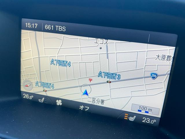 Ｖ６０ ドライブｅ　／走行：５．９万ｋｍ／タ－ボ／セ－フティ－ＰＫＧ／本革電動シ－ト＋ヒ－タ－／純ナビ／バックカメラ／フルセグ／ＤＶＤ／Ｂｌｕｅｔｏｏｔｈ／純１７ＡＷ／ＨＩＤ／ＥＴＣ／本革ステア／スマ－トキ－／（11枚目）