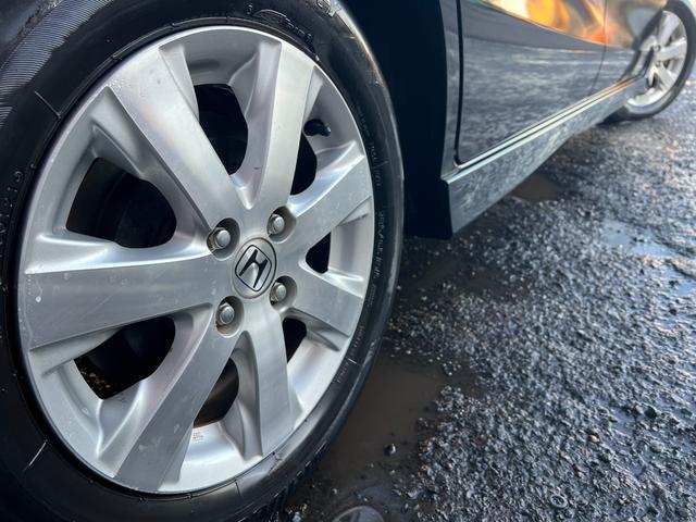 �����P�T�C���`�A���~�z�C�[������������Ă���܂���_�X�g�����K�����Ȃǂ����Ȃ��L���C�ȏ�Ԃł���{�f�B�[�͔w�i���f�荞�ޒ����₩�ŃL���C�ȏ�ԂɂȂ��Ă���܂���