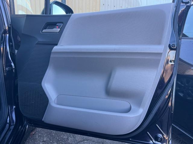 フリード Ｇ　エアロ　ジャストセレクション　／記録簿８枚／純正ＨＤＤナビ／バックカメラ／ワンセグ／ＤＶＤ／Ｍサ－バ－／左側電動スライド／純１５ＡＷ／ＨＩＤ／ＥＴＣ／革巻ステア／キ－レス／ＡＵＴＯエアコン／バイザ－／ＰＶガラス／Ｔチェ－ン（35枚目）