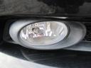 フロントフォグランプが装備されております♪夜の暗い道や雨天時など視界の悪い時に道を照らして視界を広げてくれるので装備されていると安心ですね♪