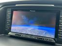 フルセグTV+DVDの視聴も可能です♪車内にいても退屈せずにお過ごし頂けます♪