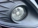 フロントフォグランプが装備されております♪夜の暗い道や雨天時など視界の悪い時に道を照らして視界を広げてくれるので装備されていると安心ですね♪