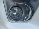 フロントフォグランプが装備されております♪夜の暗い道や雨天時など視界の悪い時に道を照らして視界を広げてくれるので装備されていると安心ですね♪