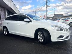 �͵��Υܥ�ܡ��֣����������פ��ޤ��������졼�ɤϡ����̻��ͤǥ��ݡ��ƥ����ʡ��ԣ����ҥǥ����󡡤Ǥ������졼�����ѥե���ȡ��ꥢ�ǥ����������ܳץ��ݡ��ĥ����Ȥʤɤ��������쥹�ݡ��ƥ����ʼ�ξ�Ǥ��� 6