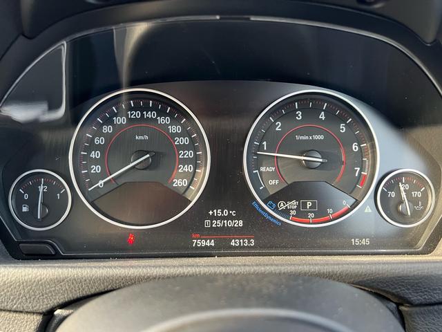 3シリーズ 320i xDrive Mスポーツ カーボンエアロ ETC 純正ナビ(28枚目)