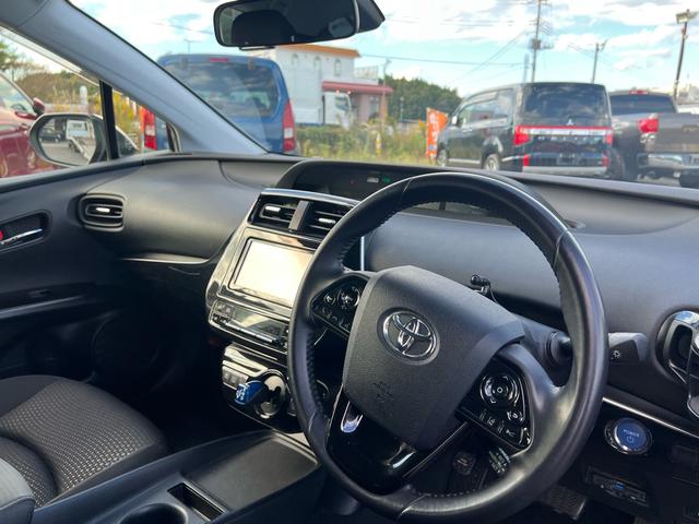 プリウス Ｓ　フルエアロ付き　レーダークルーズ　ナビ　ＥＴＣ（22枚目）