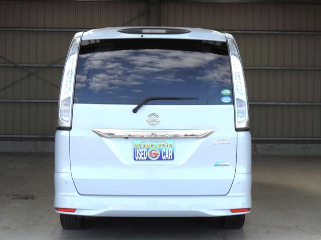 セレナ ハイウェイスター　Ｓ－ハイブリッド　スマートキー／ＨＤＤナビ／全カメラ／フルセグ／Ｂｔ／ＤＶＤ再／ＭＳＶ／ＣＤ／ＥＴＣ／ＨＩＤ／リアモニター（7枚目）