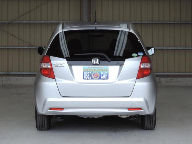 フィット G・10thアニバーサリー スマートキー/ナビ/ワンセグ/Bt/DVD再/CD/USB/AUX/ETC(7枚目)