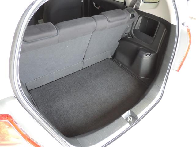 フィット G・10thアニバーサリー スマートキー/ナビ/ワンセグ/Bt/DVD再/CD/USB/AUX/ETC(25枚目)