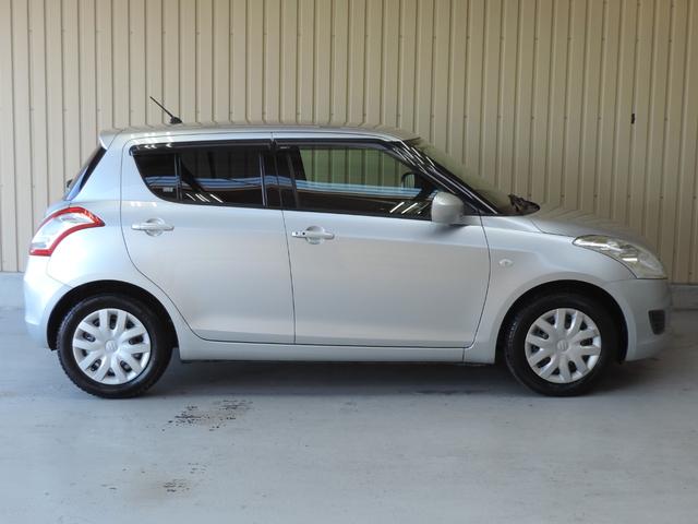 スイフト XG スマートキー/SDナビ/フルセグ/CD/5MT(4枚目)